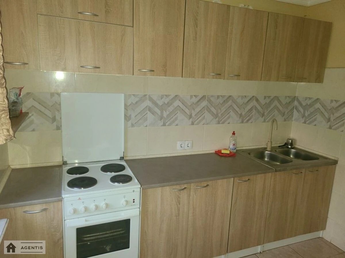 Здам квартиру 2 кімнати, 60 m², 11 пов./15 поверхів. 83, Гійома де Боплана вул. (Василя Боженка), Київ. 