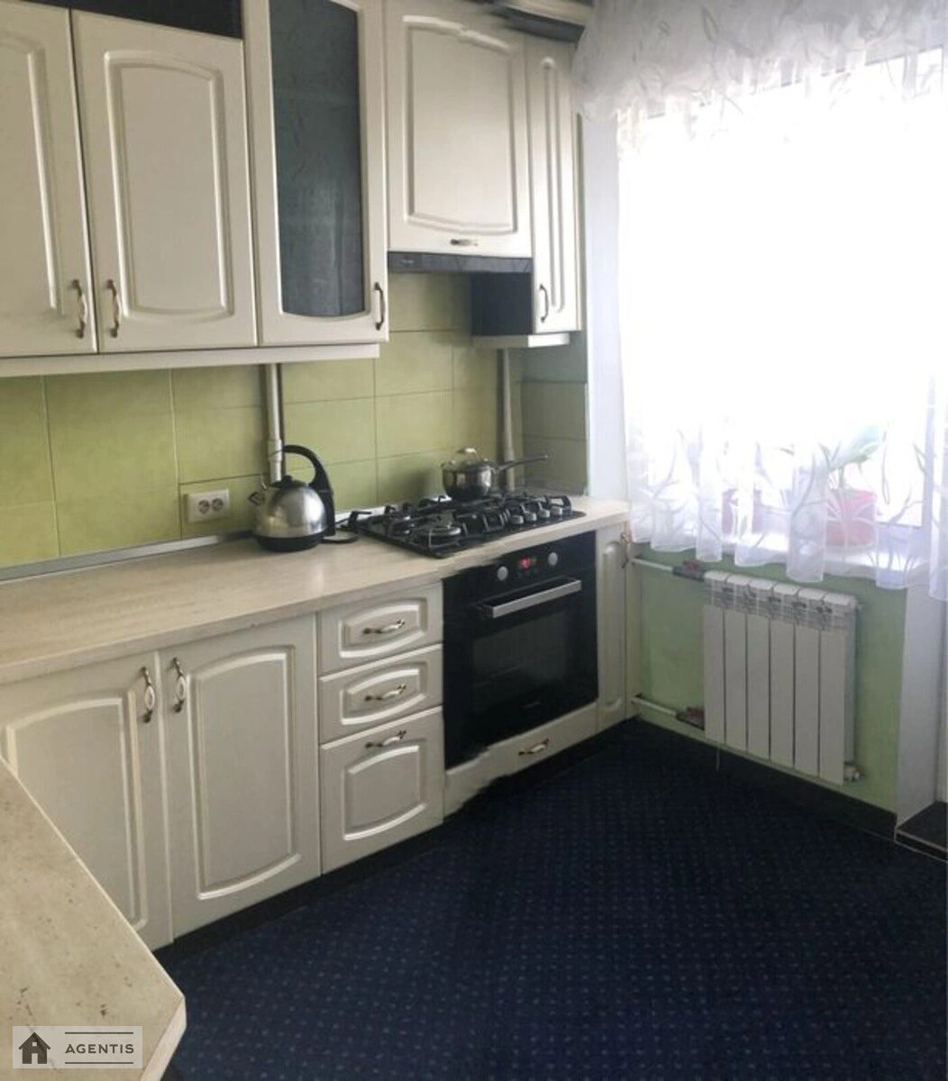 Здам квартиру 1 кімната, 35 m², 6 пов./16 поверхів. 18, Оболонський 18, Київ. 