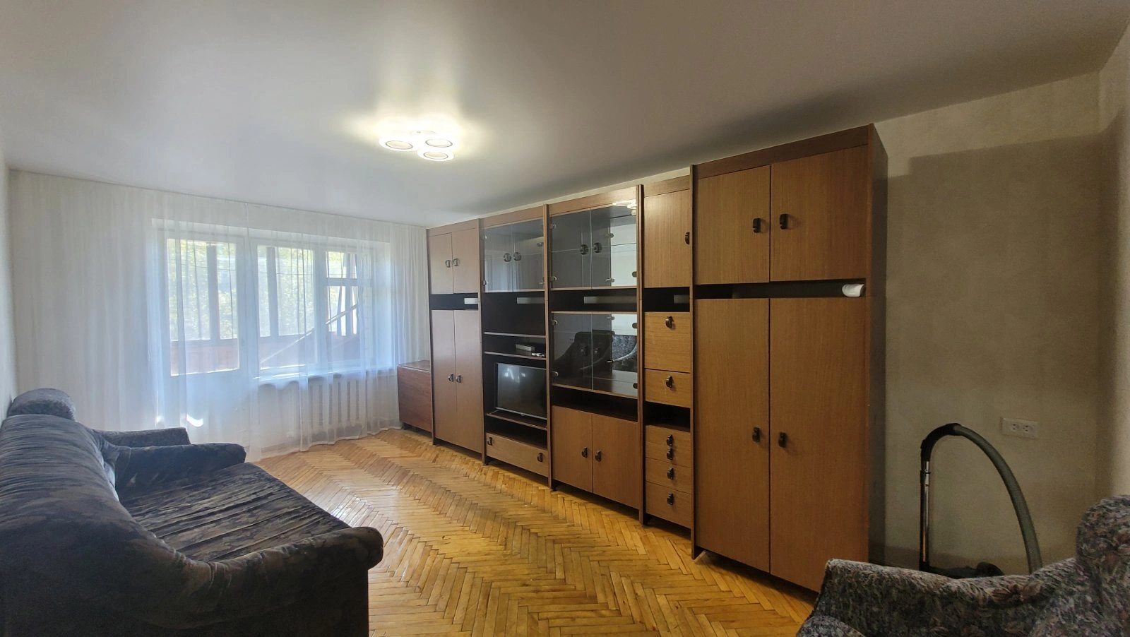 Apartment for rent 2 rooms, 45 m², 8th fl./9 floors. 2, Koroleva Akademyka , Odesa. 