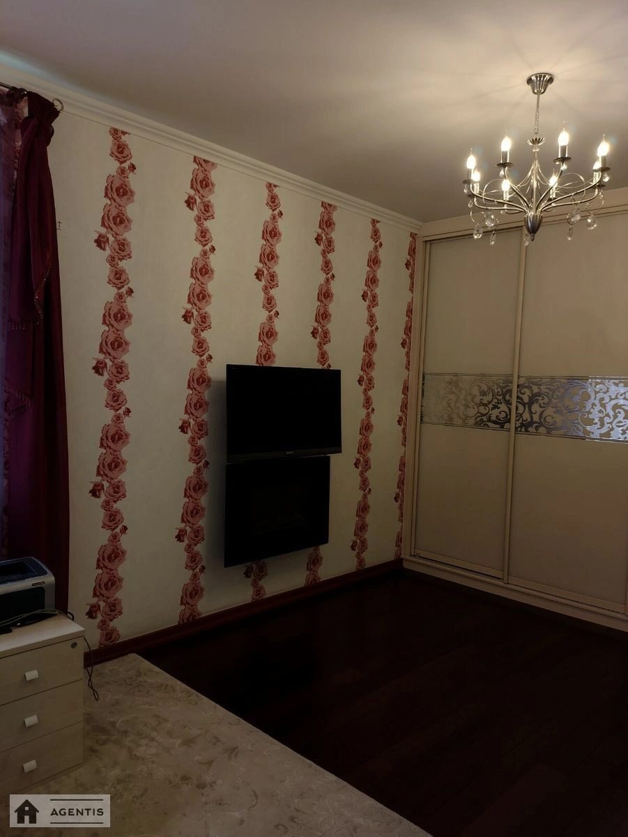 Apartment for rent 4 rooms, 199 m², 5th fl./10 floors. 76, Dmytrivska 76, Kyiv. 