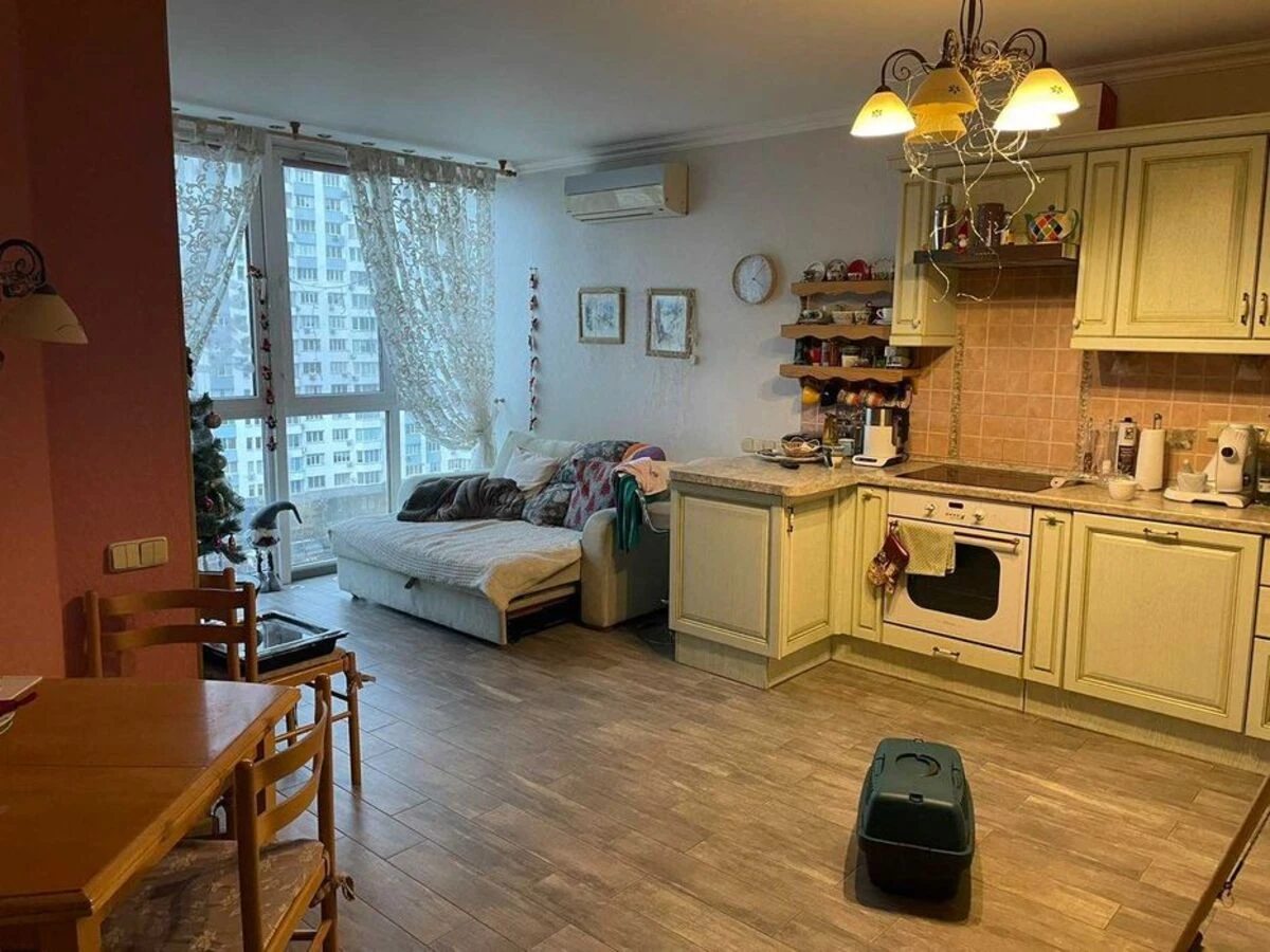 Сдам квартиру 1 комната, 51 m², 9 эт./18 этажей. Дарницкий район, Киев. 