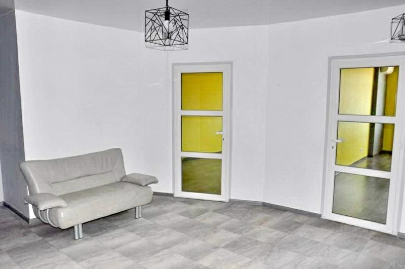 Office for rent. 4 rooms, 110 m², 3rd floor/20 floors. 52, Scherbakova 52, Kyiv. 