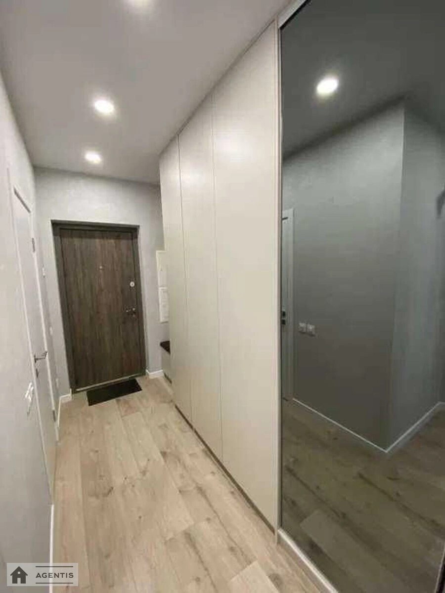 Здам квартиру 2 кімнати, 56 m², 2 пов./21 поверх. 17, Промениста вул., Київ. 