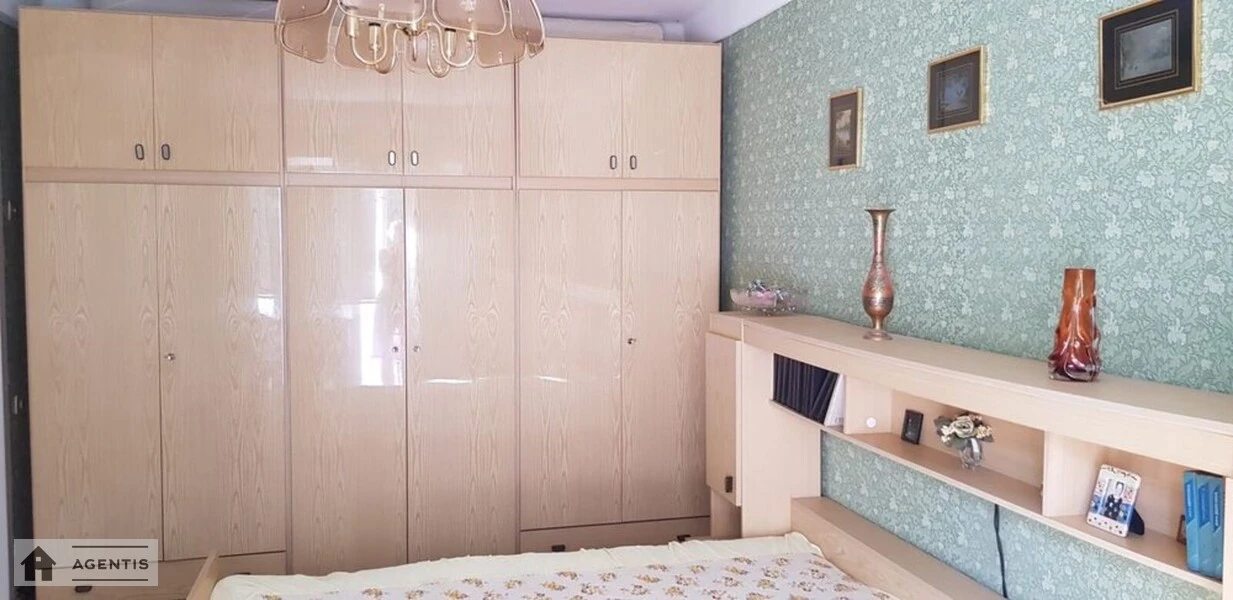 Здам квартиру 3 кімнати, 70 m², 1 пов./9 поверхів. Шолом-Алейхема, Київ. 