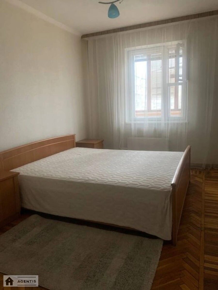 Apartment for rent 2 rooms, 52 m², 7th fl./9 floors. 6, Trostyanetcka 6, Kyiv. 