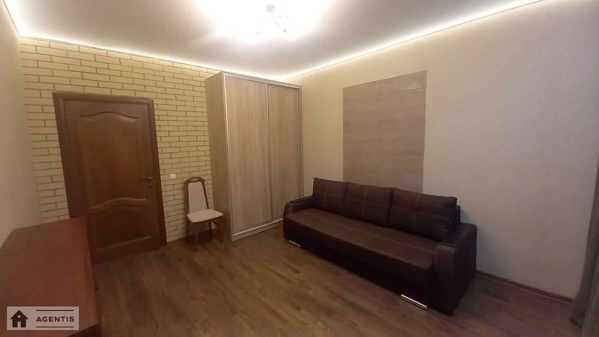 Сдам квартиру 2 комнаты, 55 m², 25 эт./34 этажа. 5, Берестейський просп. (Перемоги), Киев. 