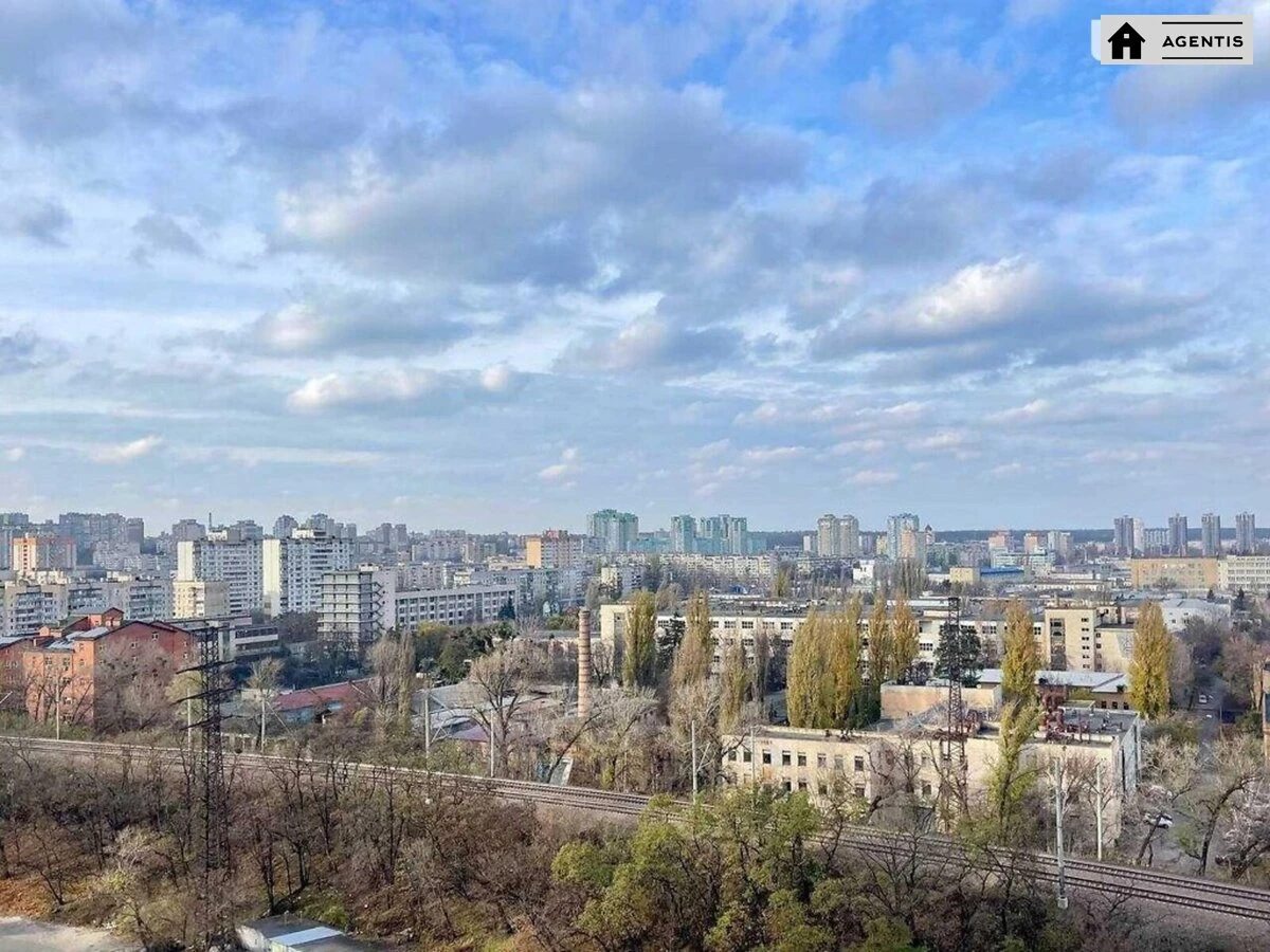 Apartment for rent 1 room, 33 m², 15th fl./25 floors. 23, Baltiyskiy 23, Kyiv. 