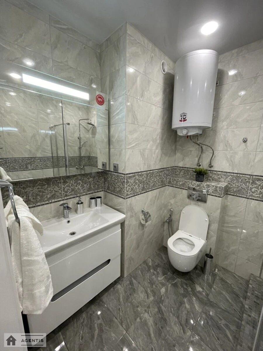 Apartment for rent 1 room, 49 m², 5th fl./25 floors. Pravdy, Kyiv. 