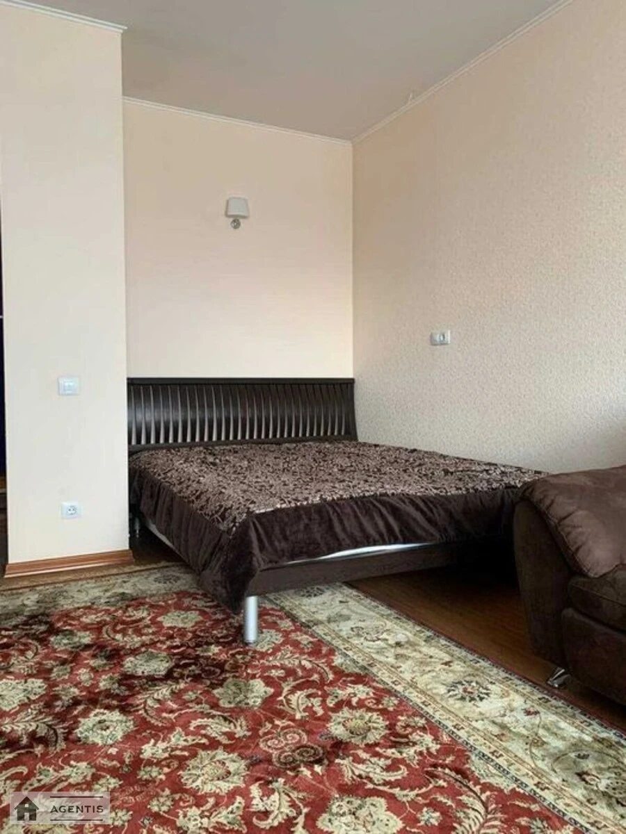 Здам квартиру 1 кімната, 53 m², 16 пов./16 поверхів. Анни Ахматової вул., Київ. 