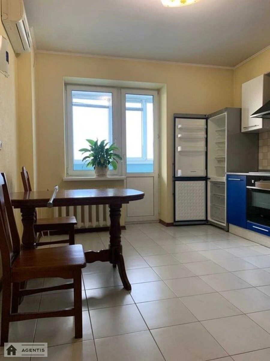 Здам квартиру 1 кімната, 53 m², 16 пов./16 поверхів. Анни Ахматової вул., Київ. 