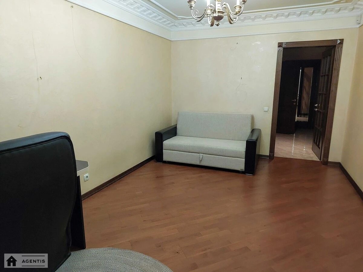 Apartment for rent 4 rooms, 170 m², 5th fl./9 floors. 7, Yaroslavskiy 7, Kyiv. 