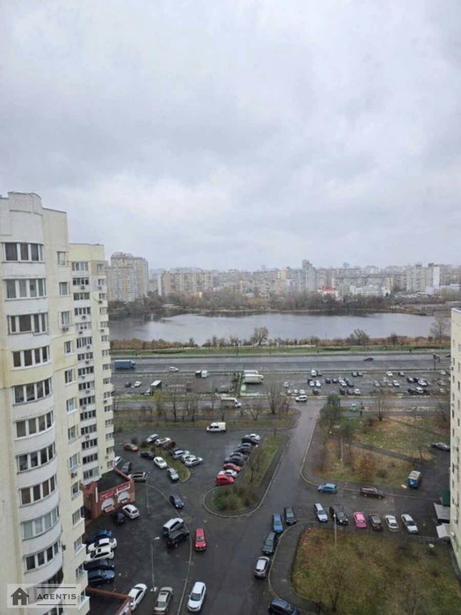 Apartment for rent 2 rooms, 65 m², 16th fl./18 floors. Kharkivska, Kyiv. 