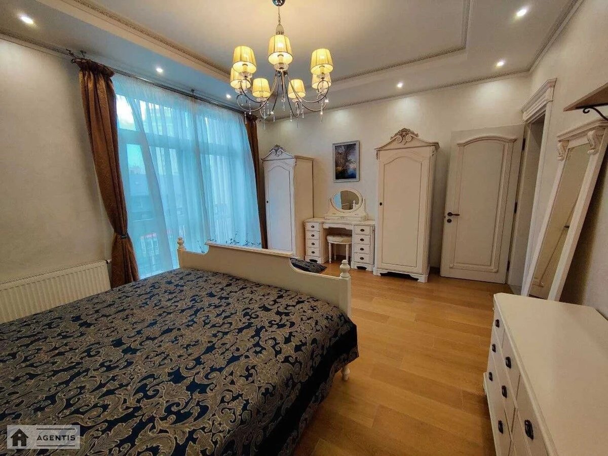 Apartment for rent 3 rooms, 124 m², 5th fl./10 floors. 23, Nazarivska vul. Borysa Vyetrova, Kyiv. 