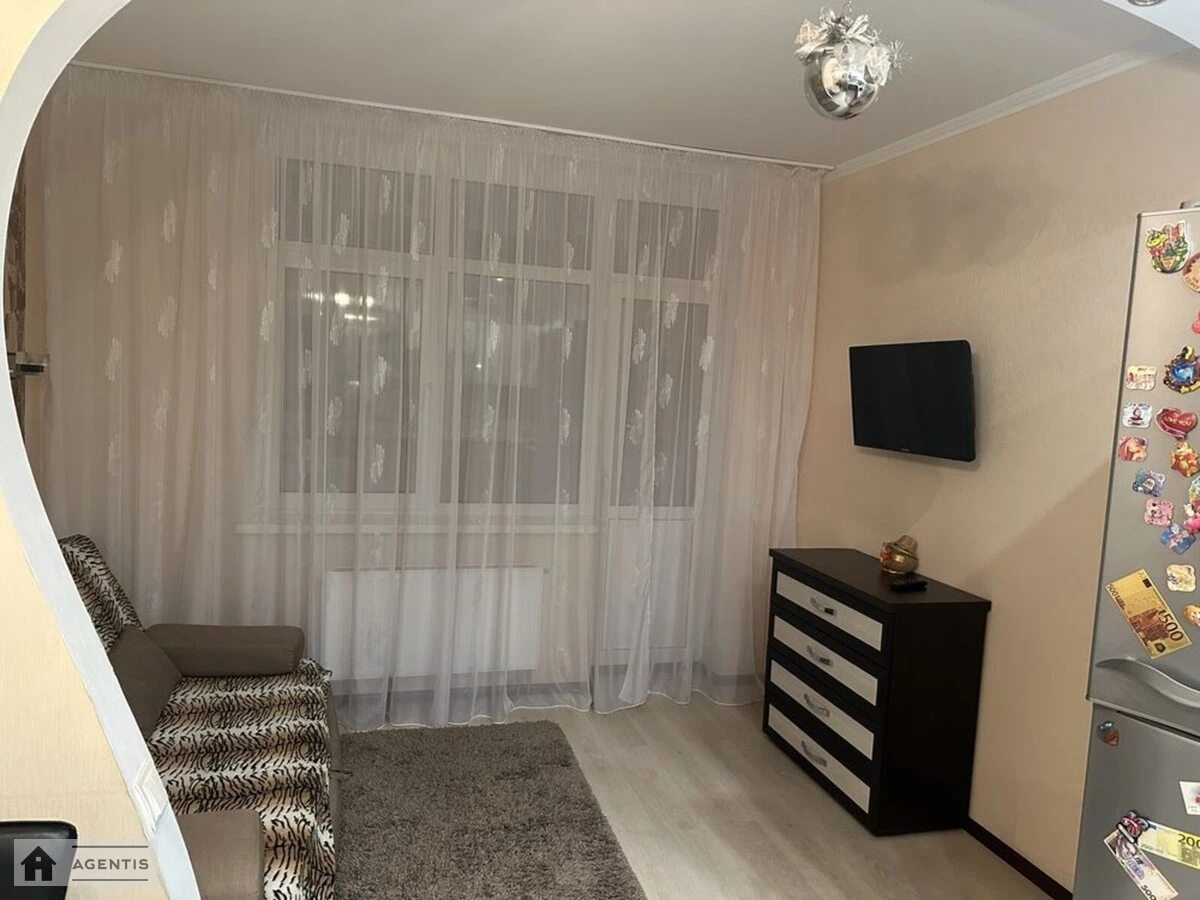 Apartment for rent 1 room, 58 m², 13th fl./25 floors. 8, Yelyzavety Chavdar vul., Kyiv. 