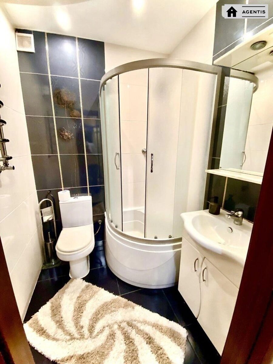 Сдам квартиру 1 комната, 24 m², 1 эт./3 этажа. 5, Сырецко-Садовая 5. 