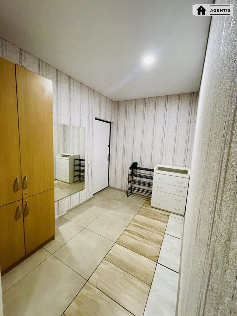 Сдам квартиру 1 комната, 33 m², 15 эт./25 этажей. 3, Балтийский 3, Киев. 