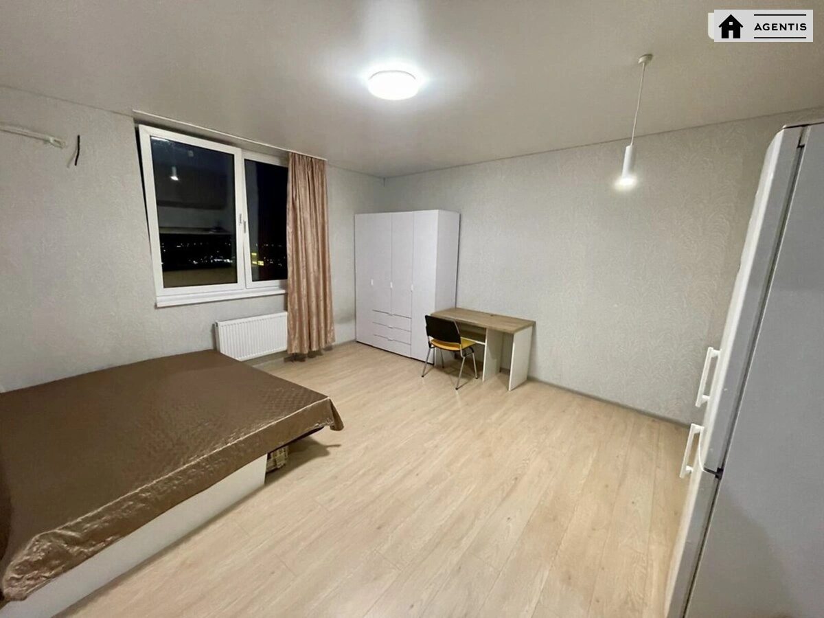 Сдам квартиру 1 комната, 33 m², 15 эт./25 этажей. 3, Балтийский 3, Киев. 