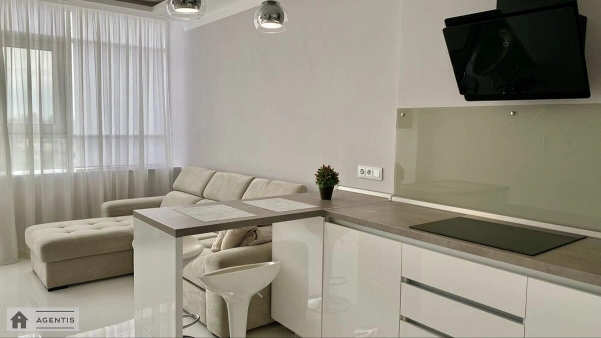 Сдам квартиру 2 комнаты, 55 m², 16 эт./23 этажа. 25, Дегтяревская 25, Киев. 