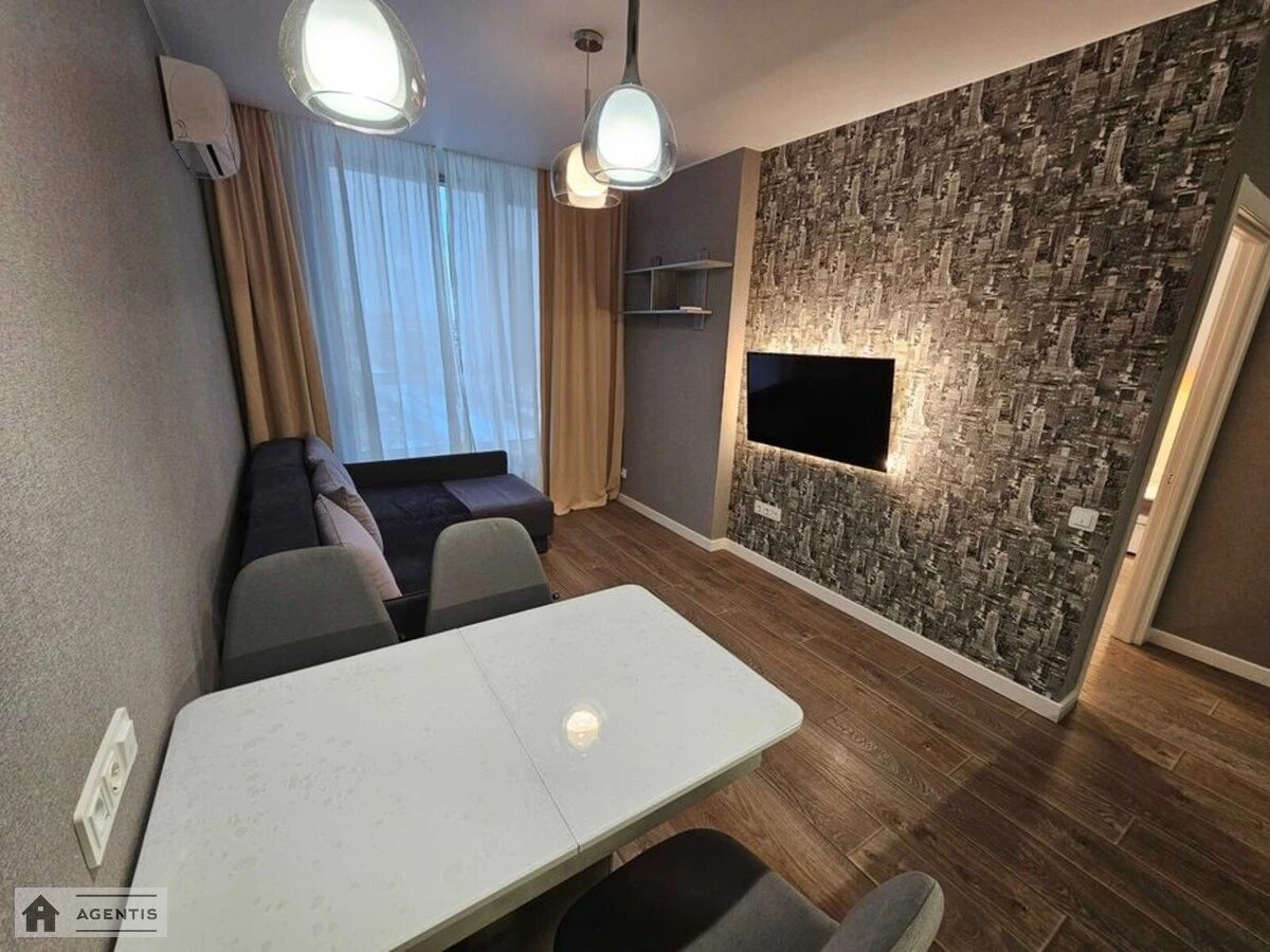 Сдам квартиру 1 комната, 40 m², 10 эт./25 этажей. 45, Правды 45, Киев. 