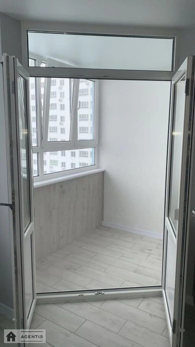 Сдам квартиру 1 комната, 30 m², 12 эт./25 этажей. 22, Приміська вул., Киев. 