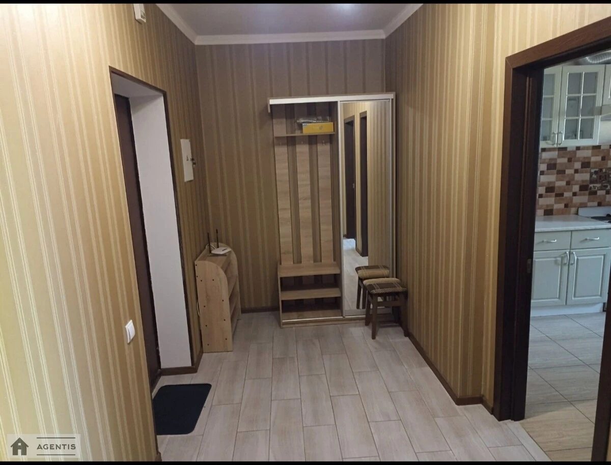 Сдам квартиру 1 комната, 55 m², 15 эт./25 этажей. 3, Михайла Максимовича вул. (Онуфрія Трутенка), Киев. 