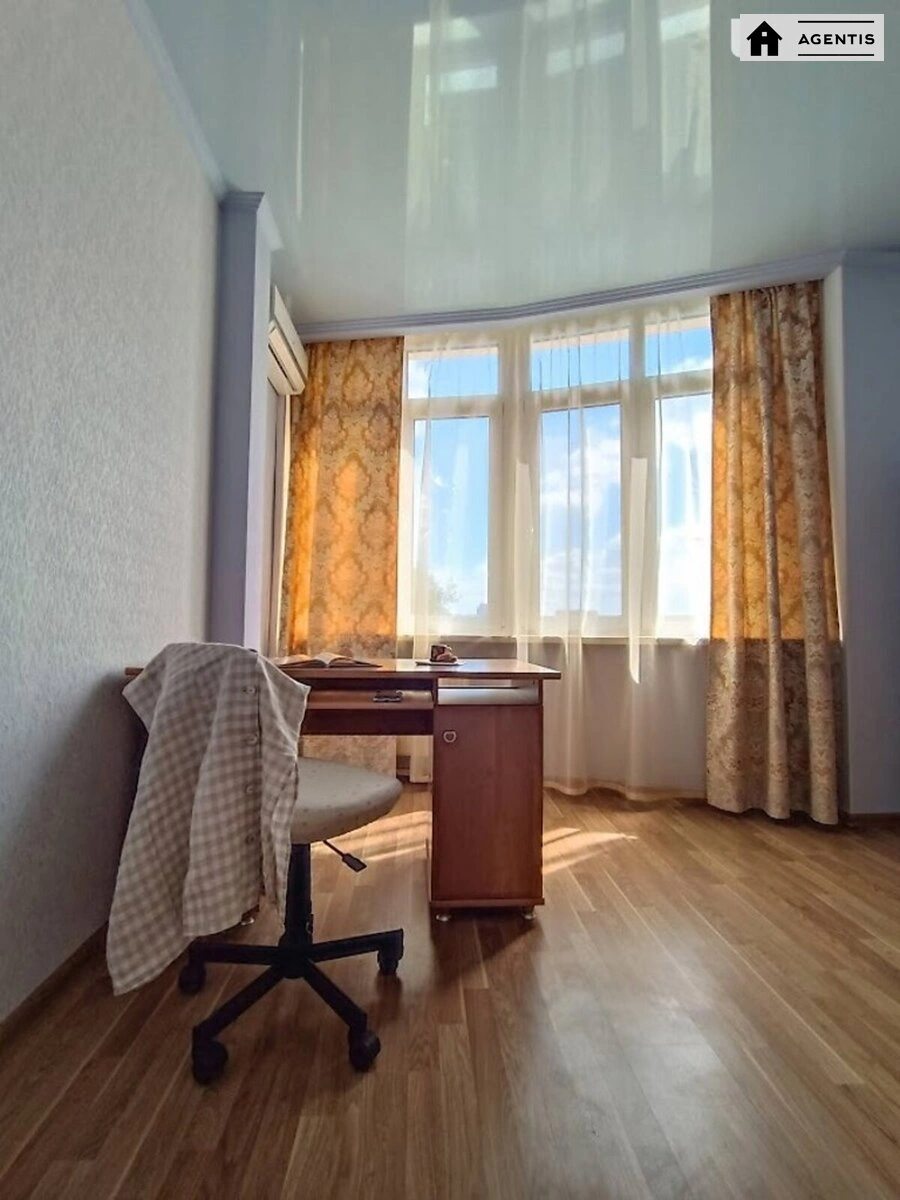 Apartment for rent 1 room, 53 m², 8th fl./15 floors. 3, Stepana Vasylchenka vul., Kyiv. 