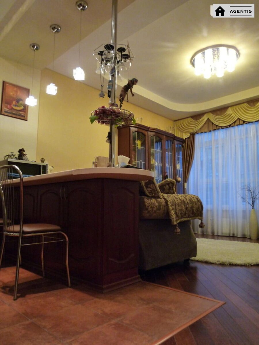 Apartment for rent 2 rooms, 55 m², 3rd fl./17 floors. 16, Mokra vul. Kudryashova, Kyiv. 