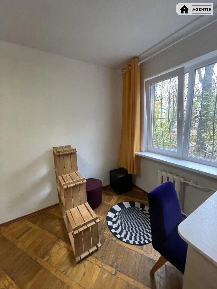 Apartment for rent 2 rooms, 50 m², 1st fl./5 floors. 77, Vatslava Havela bulv. Ivana Lepse, Kyiv. 