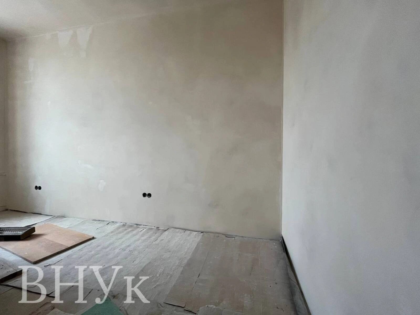 Apartments for sale 2 rooms, 559 m², 2nd fl./5 floors. Ostrozkoho Knyazya vul., Ternopil. 