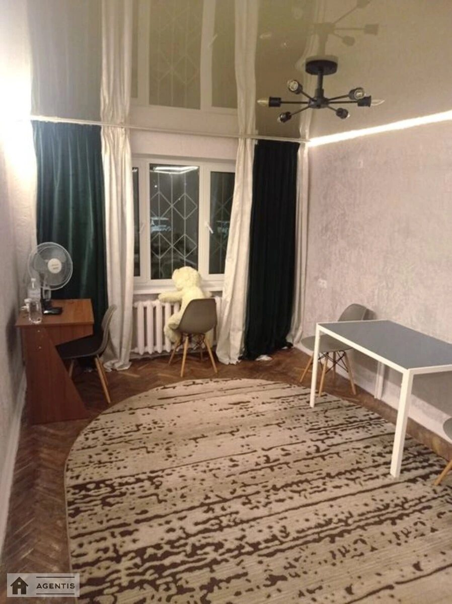 Сдам квартиру 1 комната, 35 m², 1 эт./5 этажей. 13, Михайла Донця вул., Киев. 