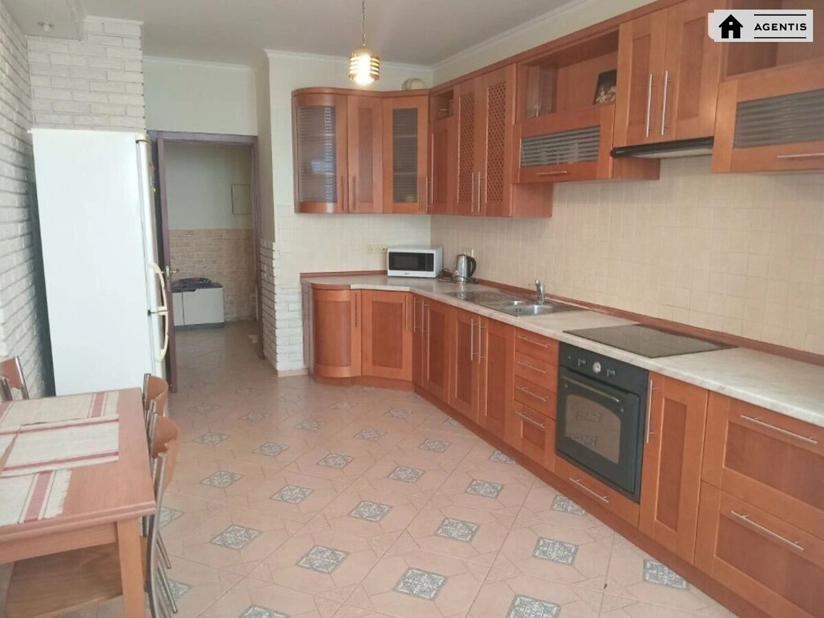 Apartment for rent 3 rooms, 110 m², 34th fl./37 floors. 21, Knyazhiy Zaton 21, Kyiv. 