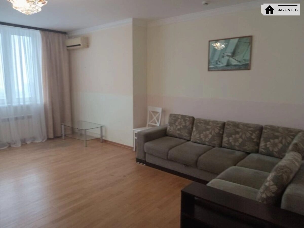 Apartment for rent 3 rooms, 110 m², 34th fl./37 floors. 21, Knyazhiy Zaton 21, Kyiv. 