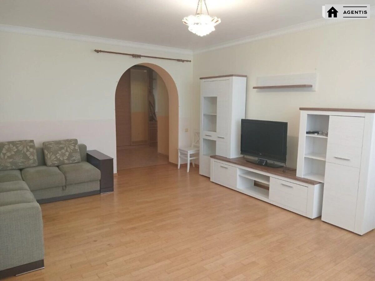 Apartment for rent 3 rooms, 110 m², 34th fl./37 floors. 21, Knyazhiy Zaton 21, Kyiv. 