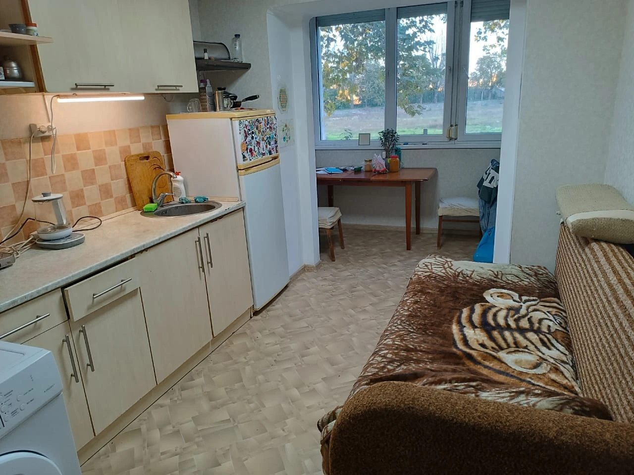 Сдам квартиру 1 комната, 60 m², 1 эт./16 этажей. Пішоновська, Одесса. 