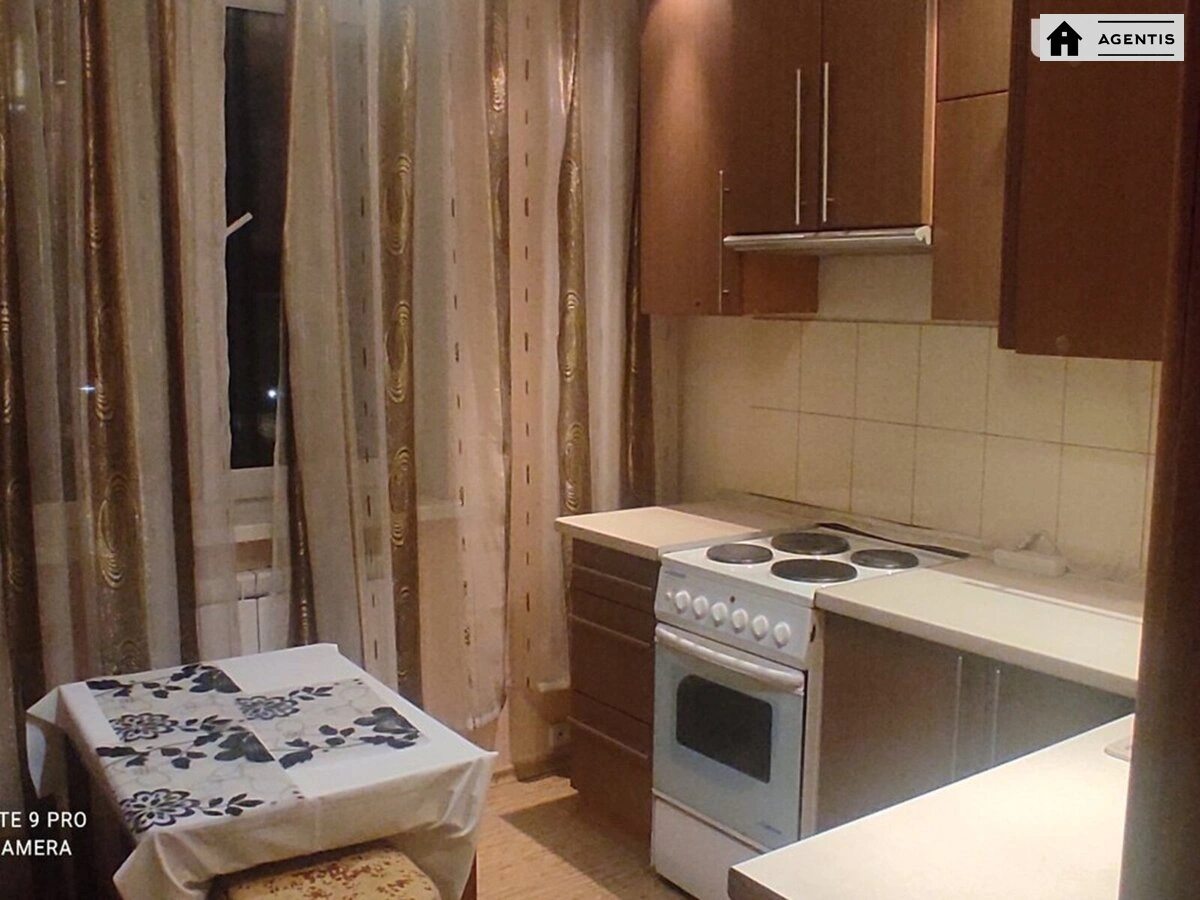 Apartment for rent 1 room, 45 m², 9th fl./14 floors. 116, Akademika Zabolotnoho vul., Kyiv. 