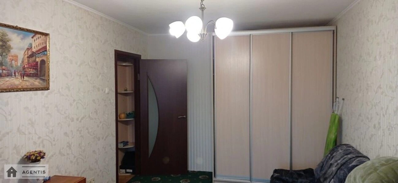 Здам квартиру 2 кімнати, 45 m², 5 пов./5 поверхів. Світла, Київ. 