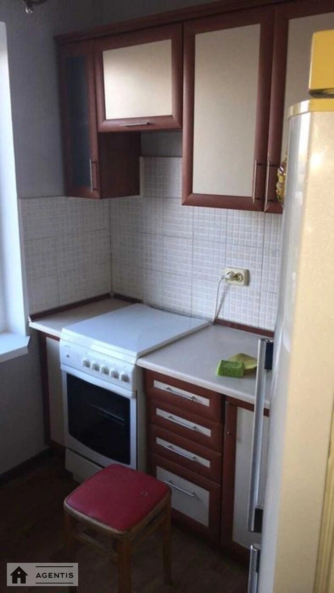 Здам квартиру 2 кімнати, 47 m², 12 пов./12 поверхів. Андрія Малишка вул., Київ. 