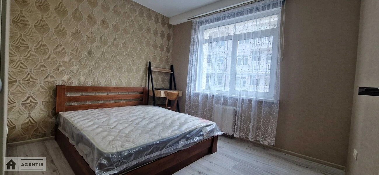 Сдам квартиру 2 комнаты, 62 m², 7 эт./13 этажей. 24, Михайла Максимовича вул. (Онуфрія Трутенка), Киев. 