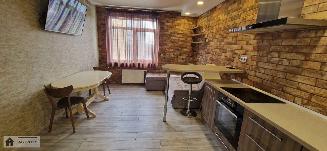 Сдам квартиру 2 комнаты, 62 m², 7 эт./13 этажей. 24, Михайла Максимовича вул. (Онуфрія Трутенка), Киев. 