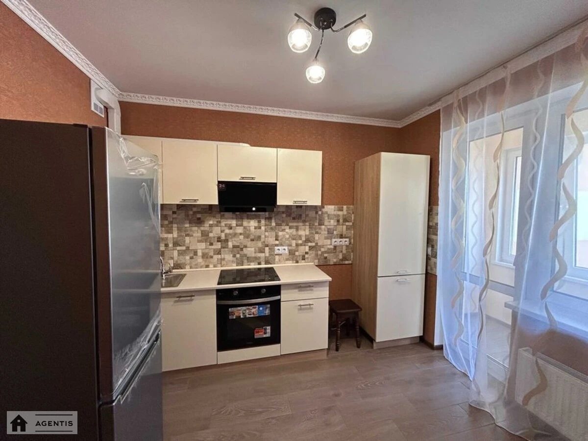 Сдам квартиру 1 комната, 48 m², 2 эт./26 этажей. 27, Краковская 27, Киев. 