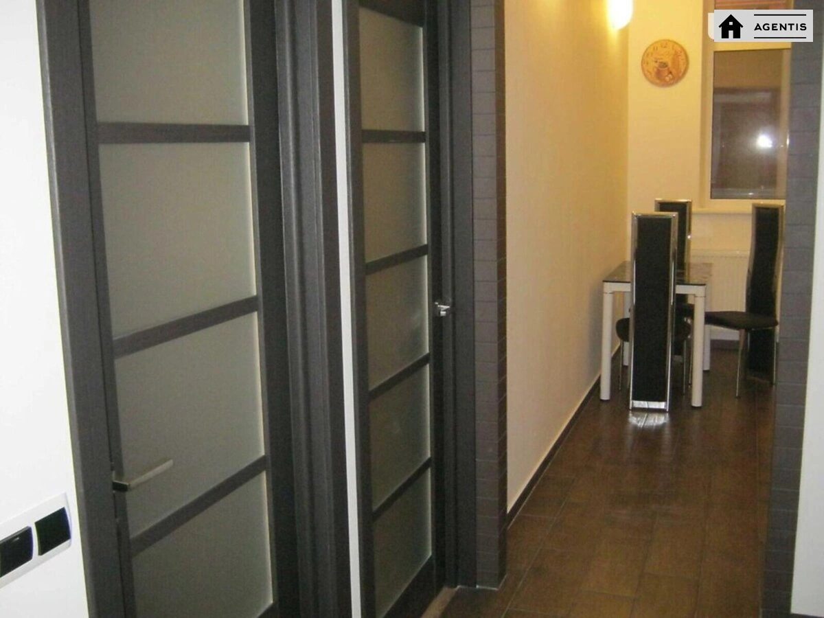 Apartment for rent 1 room, 40 m², 8th fl./32 floors. Ottsya Anatoliya Zhurakovskoho vul. Radyanska, Kyiv. 