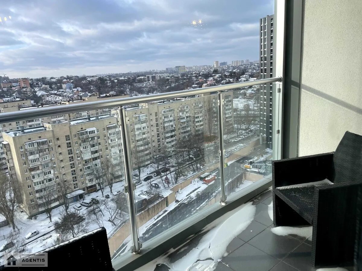 Apartment for rent 2 rooms, 62 m², 19th fl./25 floors. 60, Golosiyivskiy 60, Kyiv. 