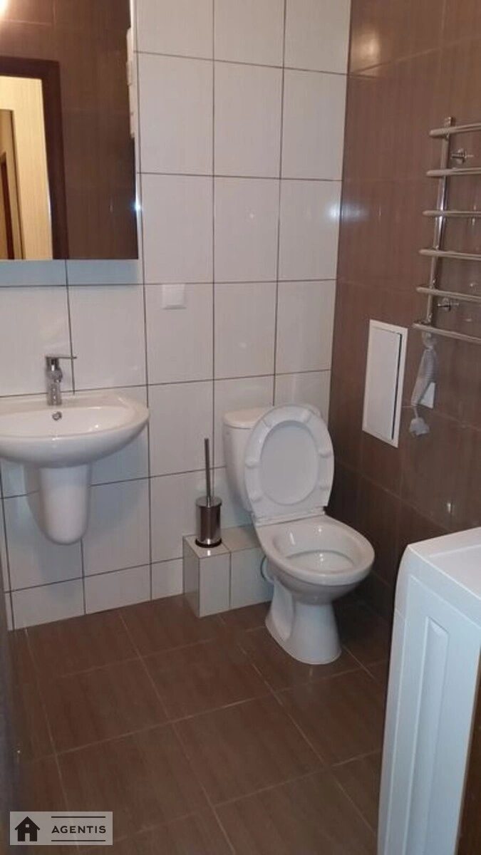 Apartment for rent 1 room, 43 m², 20th fl./25 floors. 3, Sofiyi Rusovoyi vul., Kyiv. 