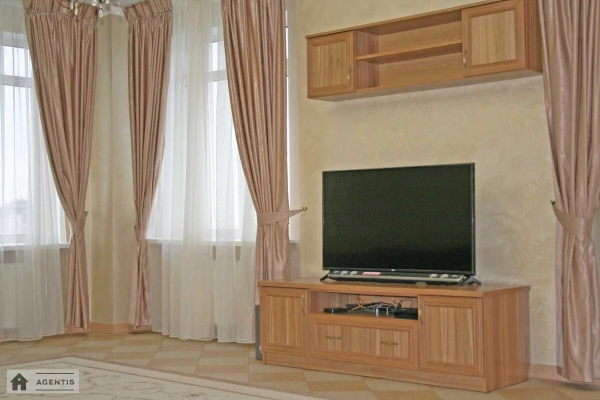 Apartment for rent 3 rooms, 120 m², 17th fl./25 floors. 22, Lvivska 22, Kyiv. 