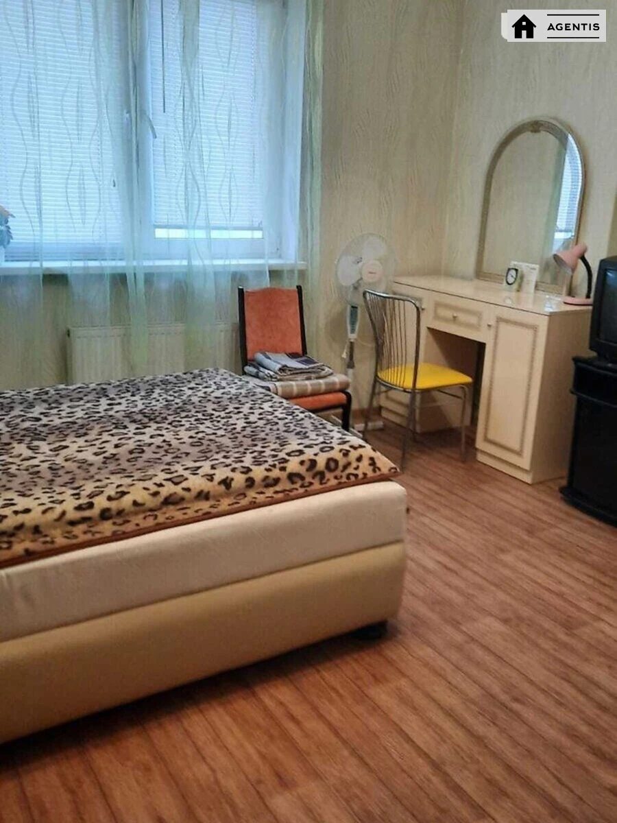 Apartment for rent 1 room, 30 m², 22nd fl./30 floors. 12, Oleksandra Myshuhy vul., Kyiv. 