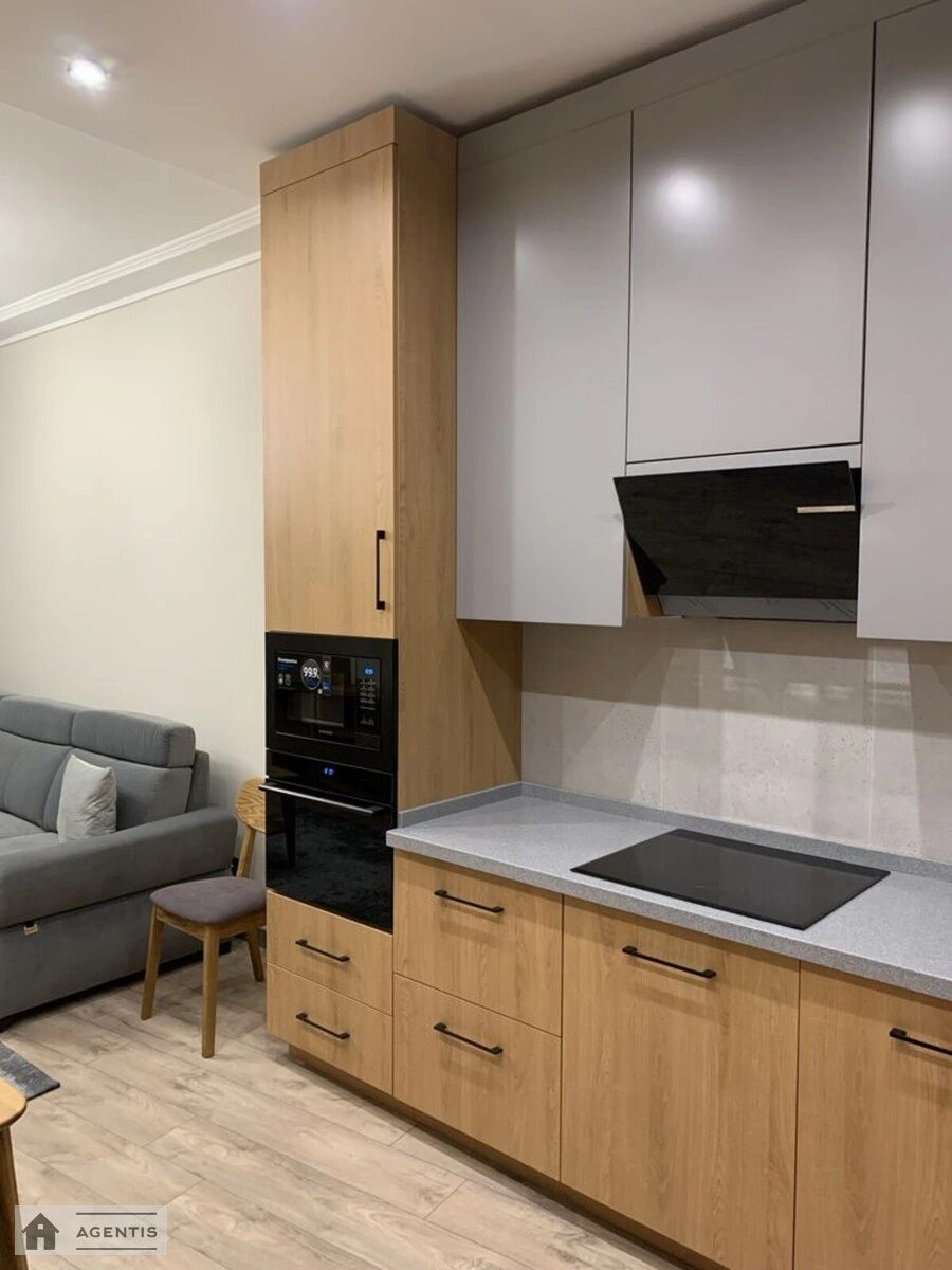 Сдам квартиру 1 комната, 62 m², 6 эт./23 этажа. 28, Василя Тютюнника вул. (Анрі Барбюса), Киев. 