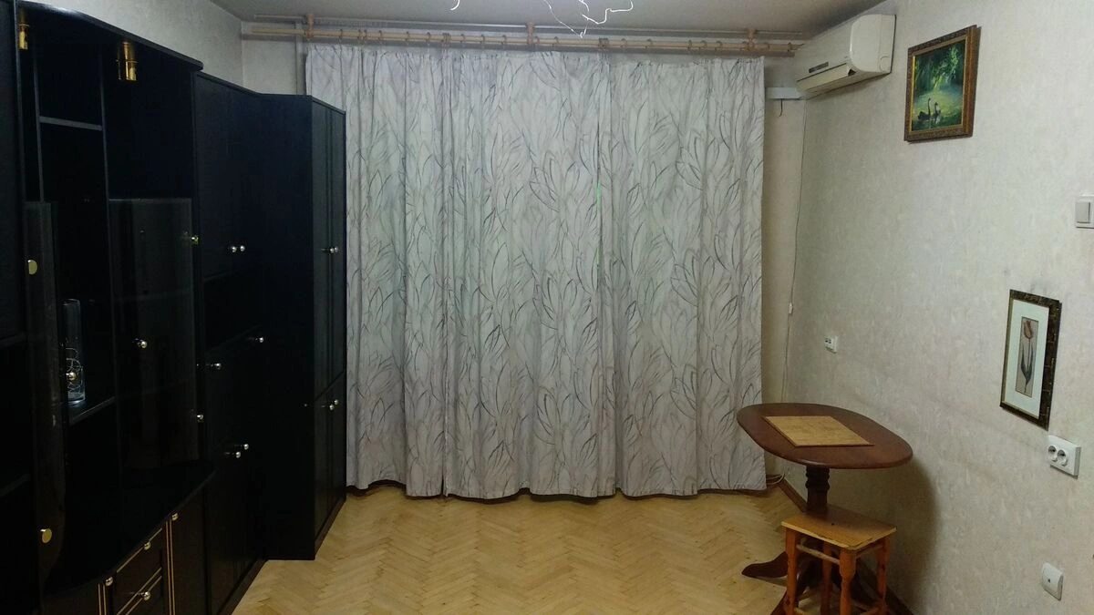 Apartment for rent 2 rooms, 45 m², 6th fl./12 floors. 3, Andriya Malyshka vul., Kyiv. 