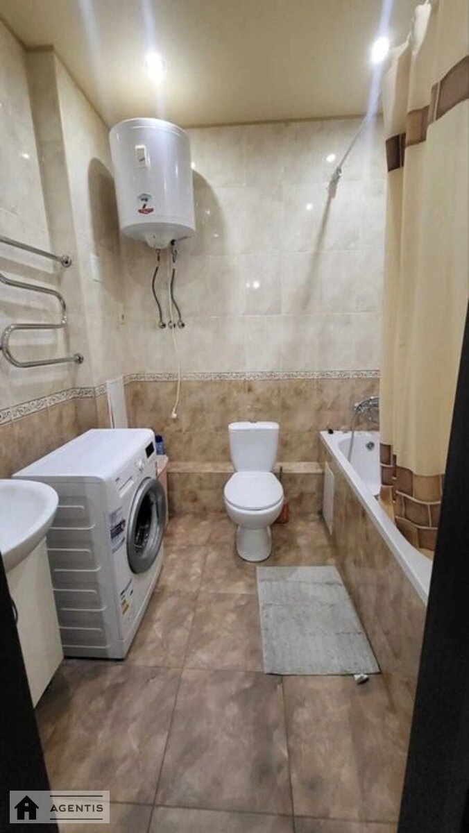 Сдам квартиру 1 комната, 45 m², 16 эт./25 этажей. Петра Калнишевського вул. (Михайла Майорова), Киев. 