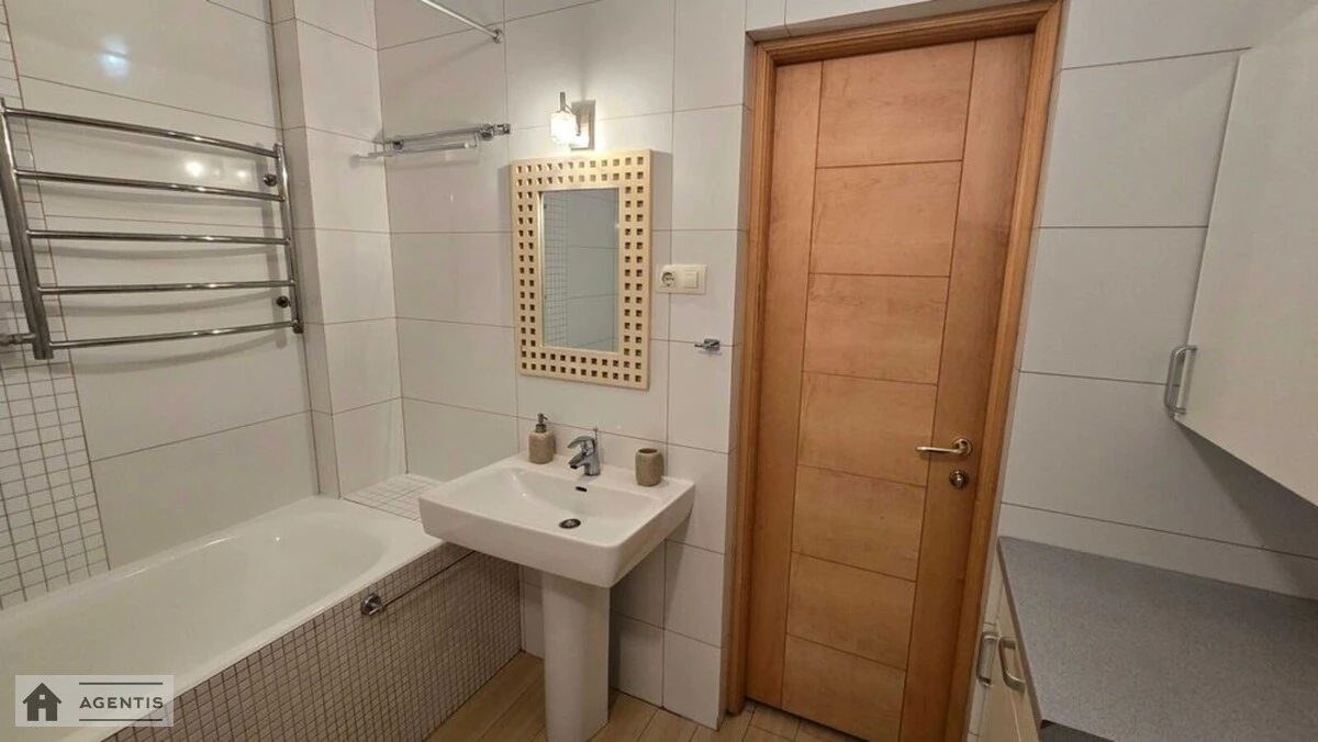 Сдам квартиру 3 комнаты, 110 m², 20 эт./23 этажа. 16, Костянтина Данькевича вул., Киев. 