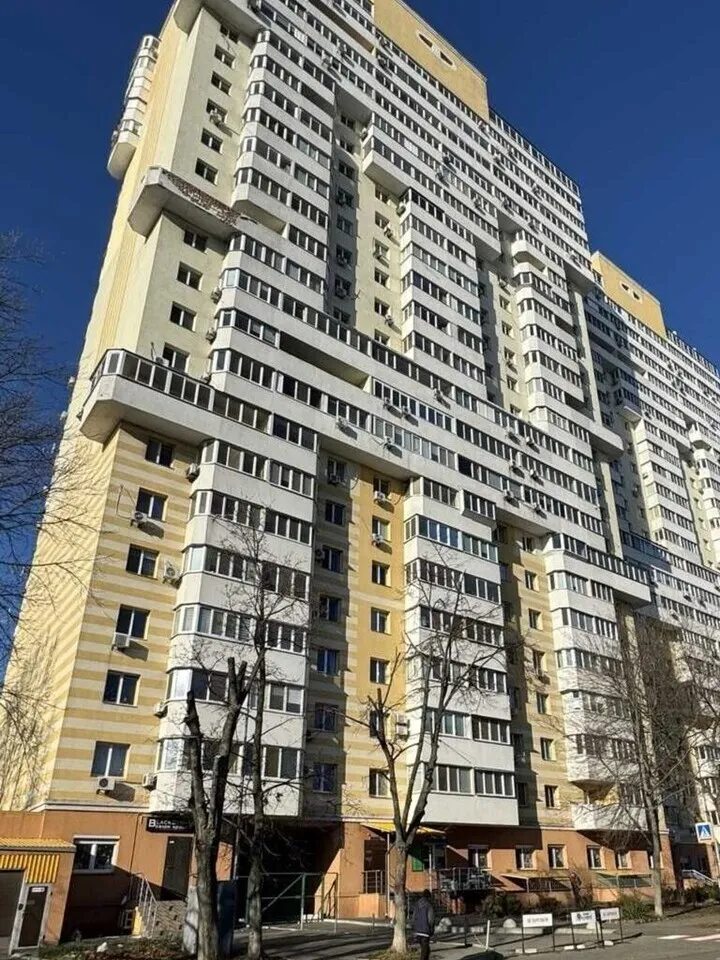 Сдам квартиру 1 комната, 36 m², 15 эт./23 этажа. 66, Мудрака , Киев. 